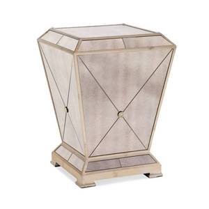 lot 11457 image: RETAIL PRICE $1,317.00 Bassett Mirror Company Casual Dining Borghese Dining Pedestal Base 8311-601