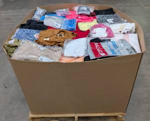 lot 61165 image: Mixed Clothing 24 Pallet - Majority NewFactory Sealed Items