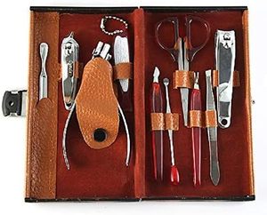 lot 373 image: Nail Clippers Yellow Skin Carbon Steel Manicure Set with Carrying Case Manicure Nail Art Tools New