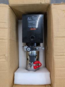 lot 214 image: VEVOR Hydraulic Pump, 4 Quart Hydraulic Power Unit, Single Acting Dump Trailer Pump, 0.91 GPM Flow Rate, 3200 PSI Max Relief Pressure, DC 12V Hydraulic Pump for Dump Trailer Car Lifting