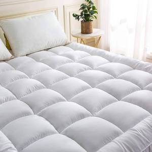 lot 6693 image: Extra Thick Air Flow Microfiber Mattress Topper Twin Bed Size