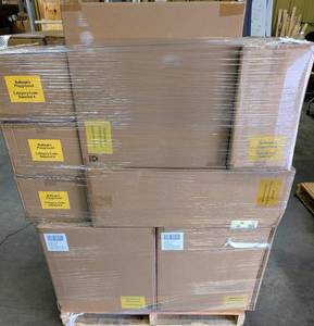 lot 65307 image: Target Bullseye Custom Mixed Merchandise Pallet