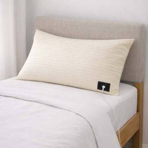 lot 22545 image: Earthing Pillow Case (20 x 36 Inch)