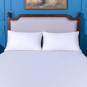 lot 9161 image: Ultra-Soft Brushed Microfiber Pillowcases 2-Pack