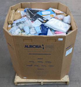 lot 487 image: Amazon General Merchandise HPC SmallsFlats Gaylord Pallet
