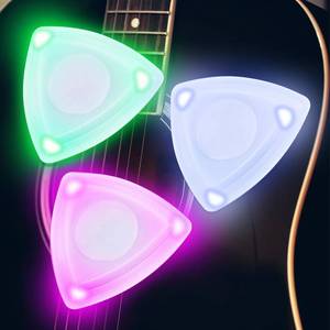 lot 2933 image: 3 PCS 0.6mm LED Glowing Guitar Picks, Automatically Glow when Played, Design Caters to All Guitarists and Bass Players, Comes In 3 Different Colors (Green, White, Purple)