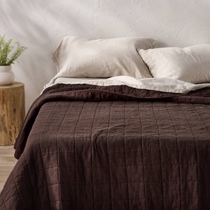 lot 2430 image:  Retail $119.99 FullQueen Heavyweight Linen Blend Quilt Dark Fig - Casaluna