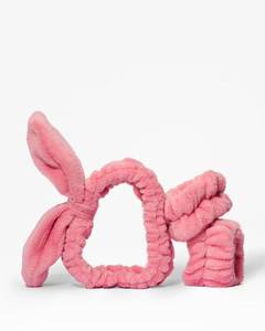 lot 10927 image: Super Soft Cosmetic Headband & Wristband Set (Pink)