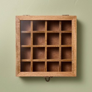 lot 3992 image: Small Wood Collectables Box - Hearth & Hand with Magnolia