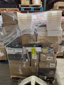lot 5344 image: Amazon General Merchandise Pallet