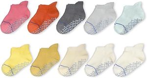 lot 22767 image: Non-Slip Gripper Socks for Babies & Toddlers
