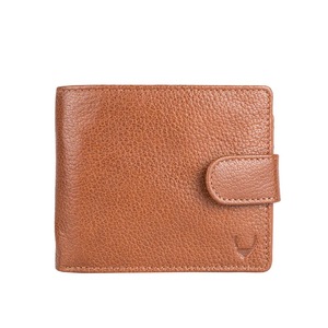 lot 4120 image: Tan Leather Bi-Fold Wallet
