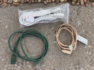 lot 39 image: Assorted Extension Cords