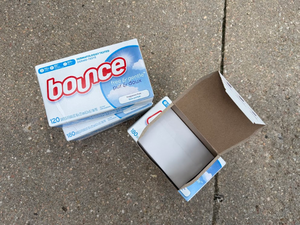 lot 65 image: Bounce Dryer Sheets Lot