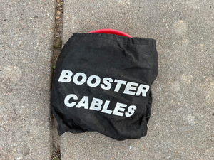 lot 78 image: Heavy Duty Jumper Cables w Bag