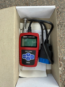 lot 80 image: ES CodeBuddy 902 OBDIIEOBD Vehicle Diagnostic Scanner