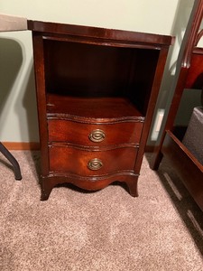 lot 178 image: Cherry Finish Nightstand with Drawers