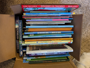 lot 237 image: Childrens Book Collection  30 Titles