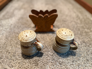 lot 259 image: Stoneware Salt & Pepper Shakers with Wooden Butterfly Napkin Holder