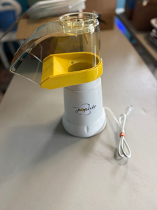 lot 262 image: PopLite Hot Air Popcorn Popper Machine