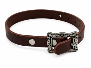 lot 330 image: Horseshoe Leather Dog Collar with Decorative Buckle
