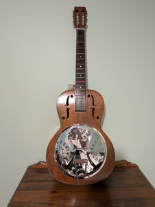lot 354 image: Wood Body Resonator Guitar with Chrome Resonator Plate & Accessories